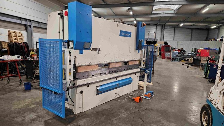 Beyeler PR8-1500KN x 3100 MM 150T