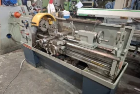 Colchester Engine Lathe 2000 rpm TRIUMPH 2000