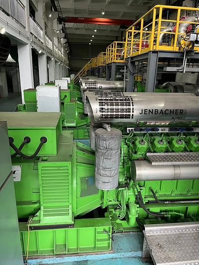 8 Jenbacher gas engines J620GS-F75 Mfg Power: 3431 kW