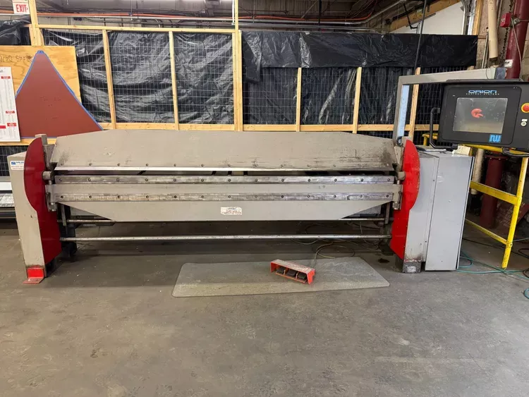 Roper Whitney AB1016CO Clamping beam opening height: 4.5"