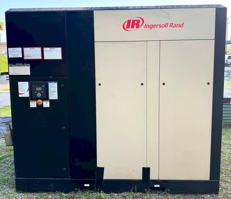 Ingersoll Rand R110IU-A125 690 CFM