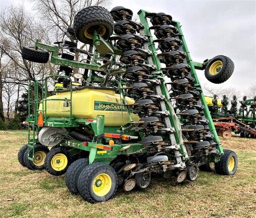 John Deere 1990 Air Drills and Seeders