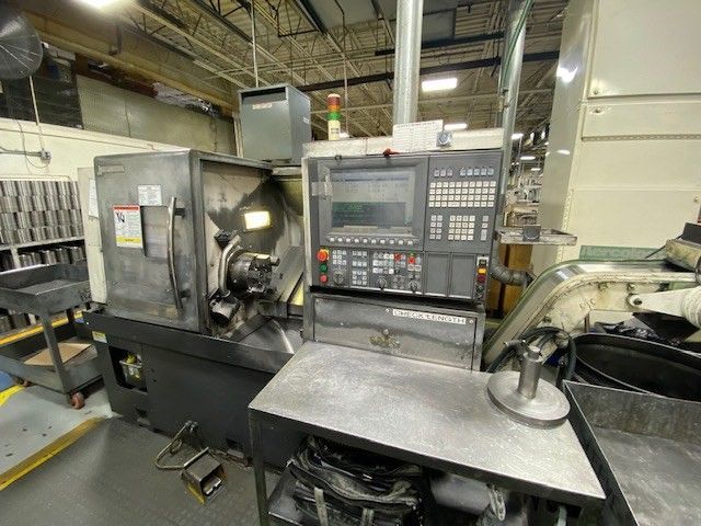 Okuma OSP-P300L-R CNC CONTROL 3000 RPM GENOS L400 CNC UNIVERSAL LATHE 2 Axis