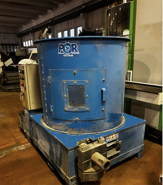 Por A6 PLUS BRIQUETTING MACHINES