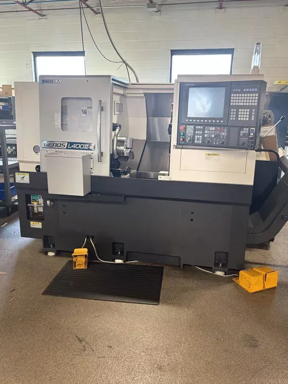 Okuma CNC (OSP-P300LA) 3,000 RPM Genos L400II-E 2 Axis