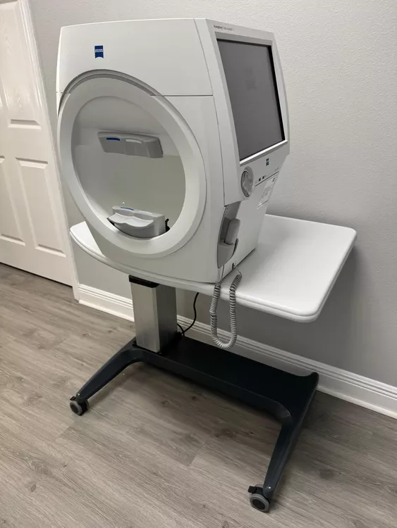 Humphrey Zeiss Field Analyzer 3 (HFA3) 860