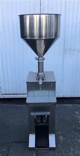 Manual Single Piston Filler