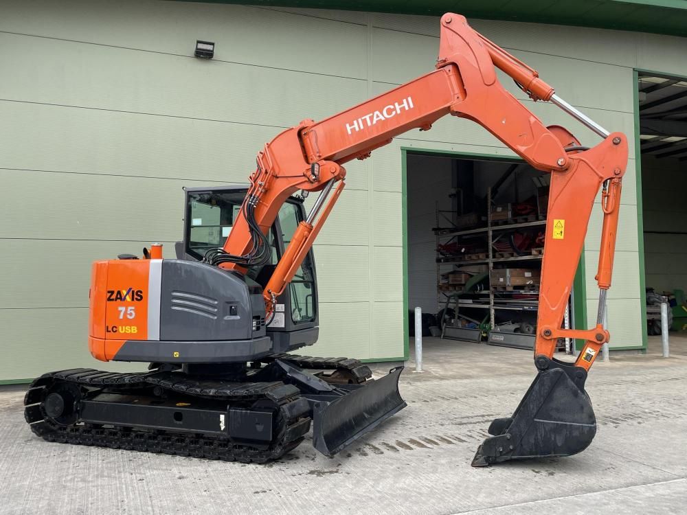 Hitachi ZX75 Tracked Excavator