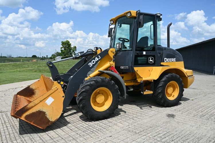 John Deere 304J Wheel Loader