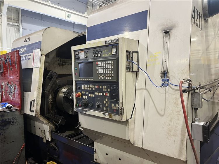 Mori Seiki CNC Control 900 RPM Mori-Seiki SL-65MC CNC Turning Center 2 Axis