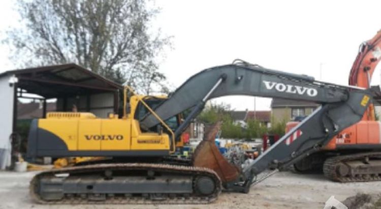Volvo EC 290 BLC Tracked Excavator