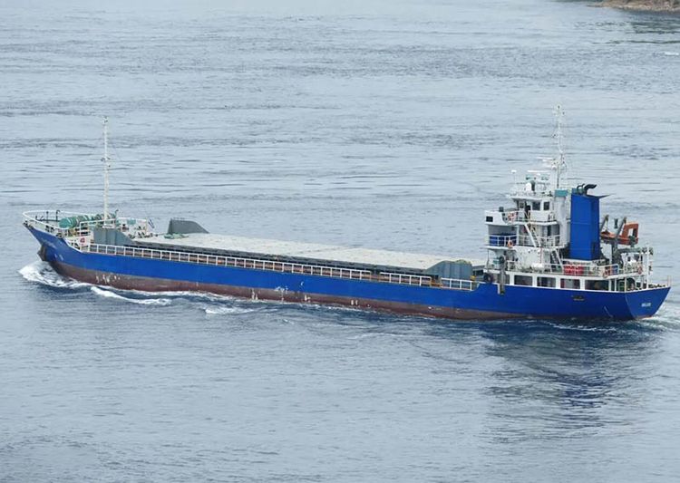 Yamakawa GENERAL CARGO SHIP (BOX HOLD / GEARLESS) ABT 2590DWT