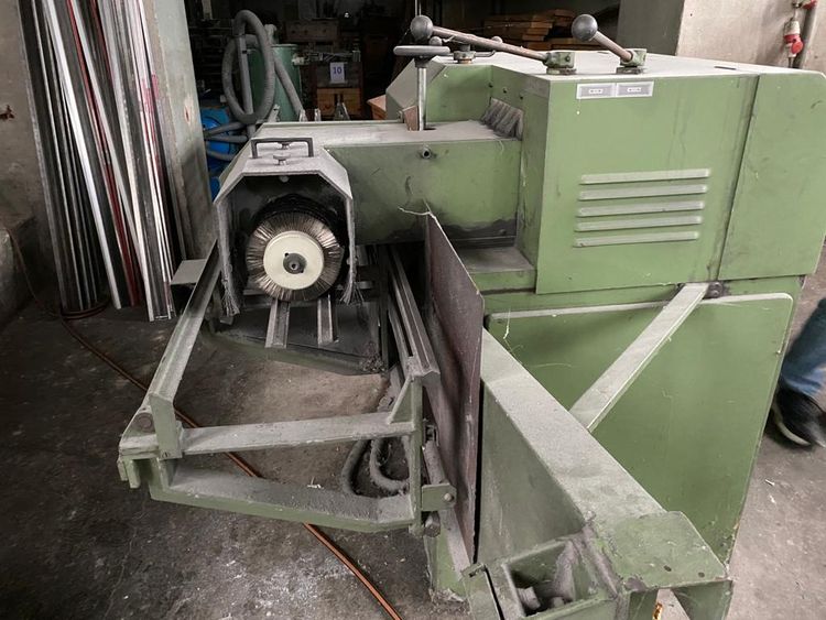 Spaltech M2S reed cleaning machine