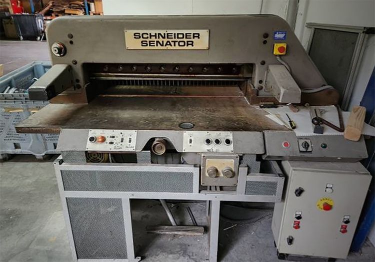 Schneider Senator 115