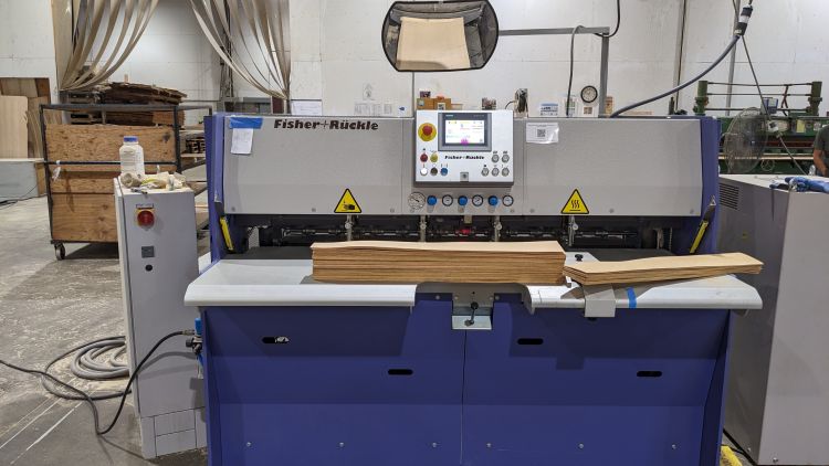 Fisher Ruckle FZR-15 Crossfeed Splicing Machine