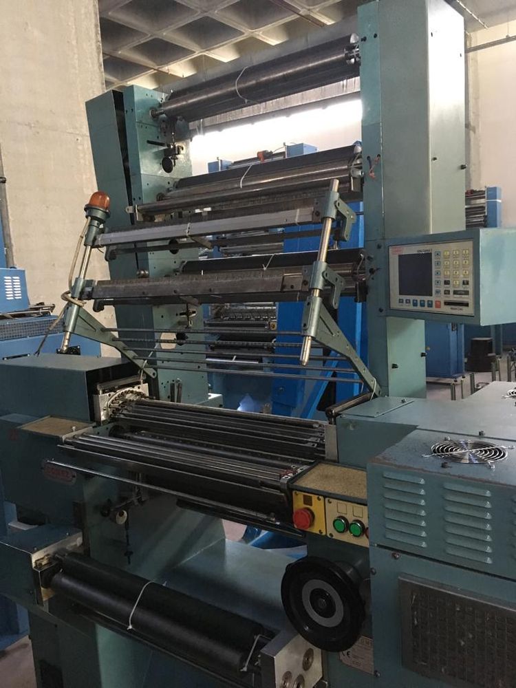 Comez Comeztronic 12B 600 Crochet machine