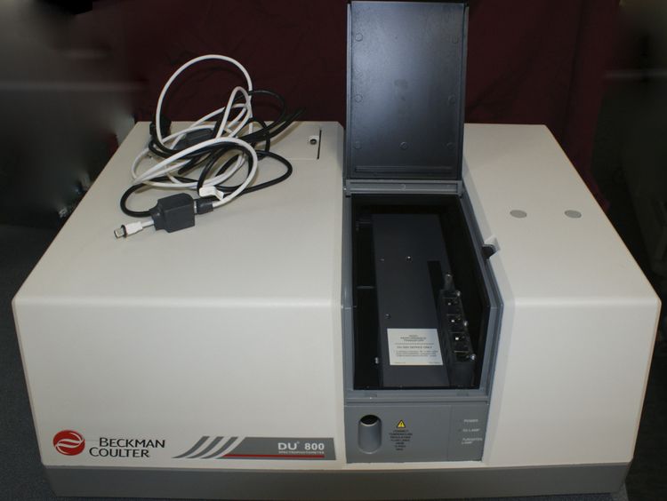 Beckman Coulter DU 800 Spectrophotometer