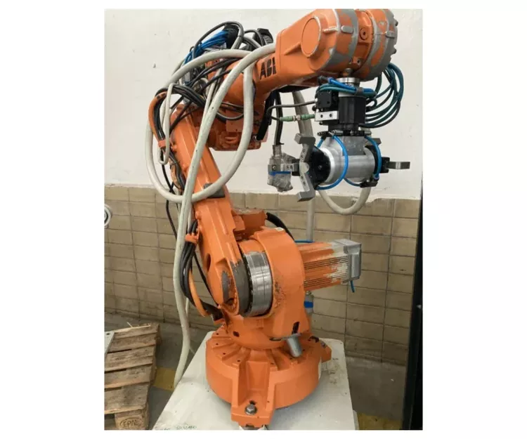 ASEA Brown Boveri (ABB) IRB 2600-12/1.85 6 Axis 12 kg