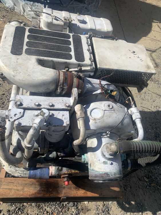 Caterpillar 3208 Marine Engine