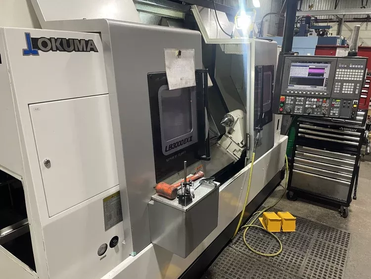 Okuma OSP P200L CNC control 4200 RPM LB 3000EX-MY 4 Axis