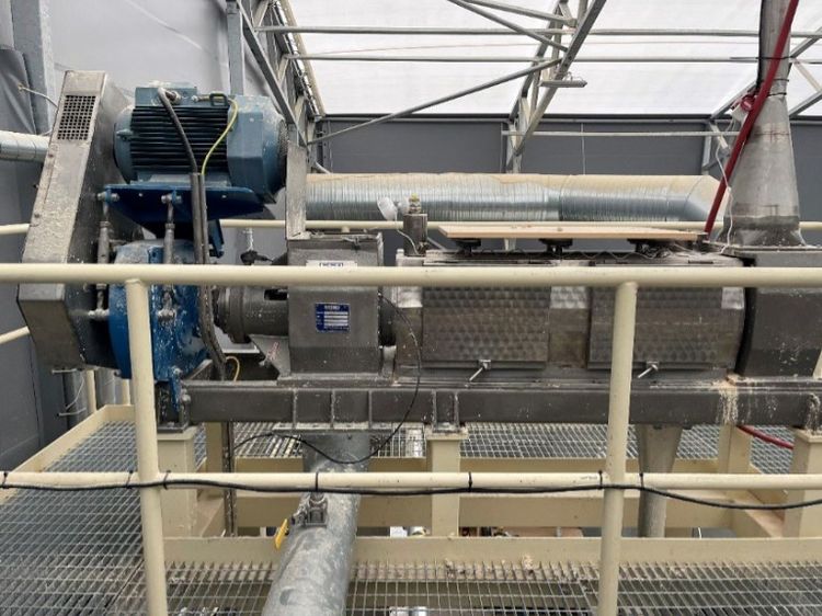 Dewatering press typ Sp23 20 TPD
