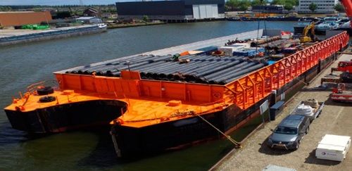 FLATTOP BARGE 2430 TON