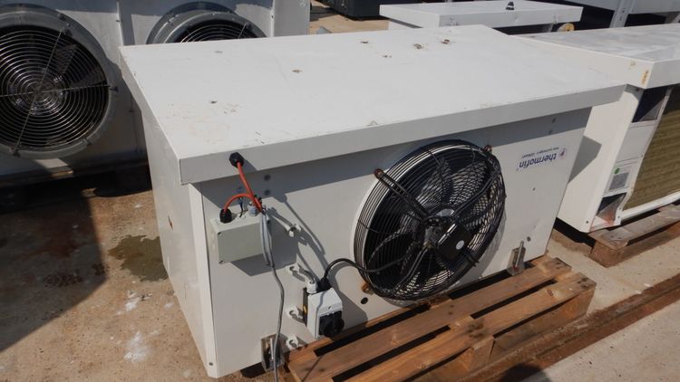 2  Thermofin TGN 2 050 11-F-N-D5-10 Cooling capacity 7.9 kW