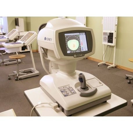 Tomey RT 7000 Autorefractor Keratometer Topographer