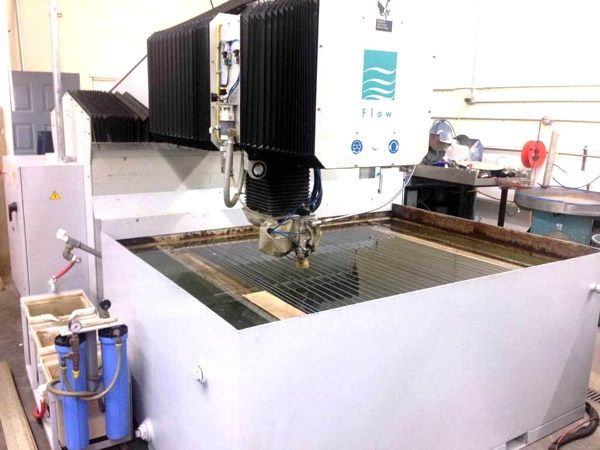 Flow IFB/MACH 3 CNC Control