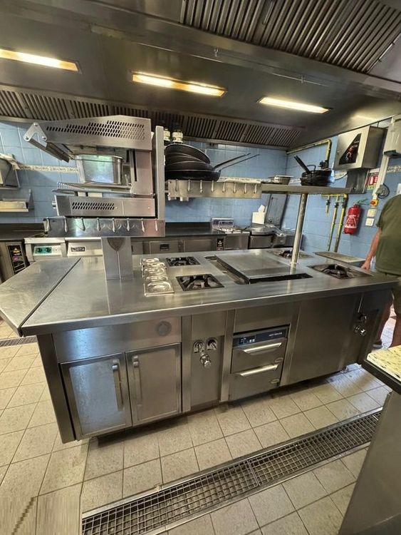Charvet Range