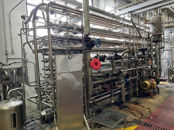 Rossi & Catelli Tubular pasteurizer with aseptic filling system