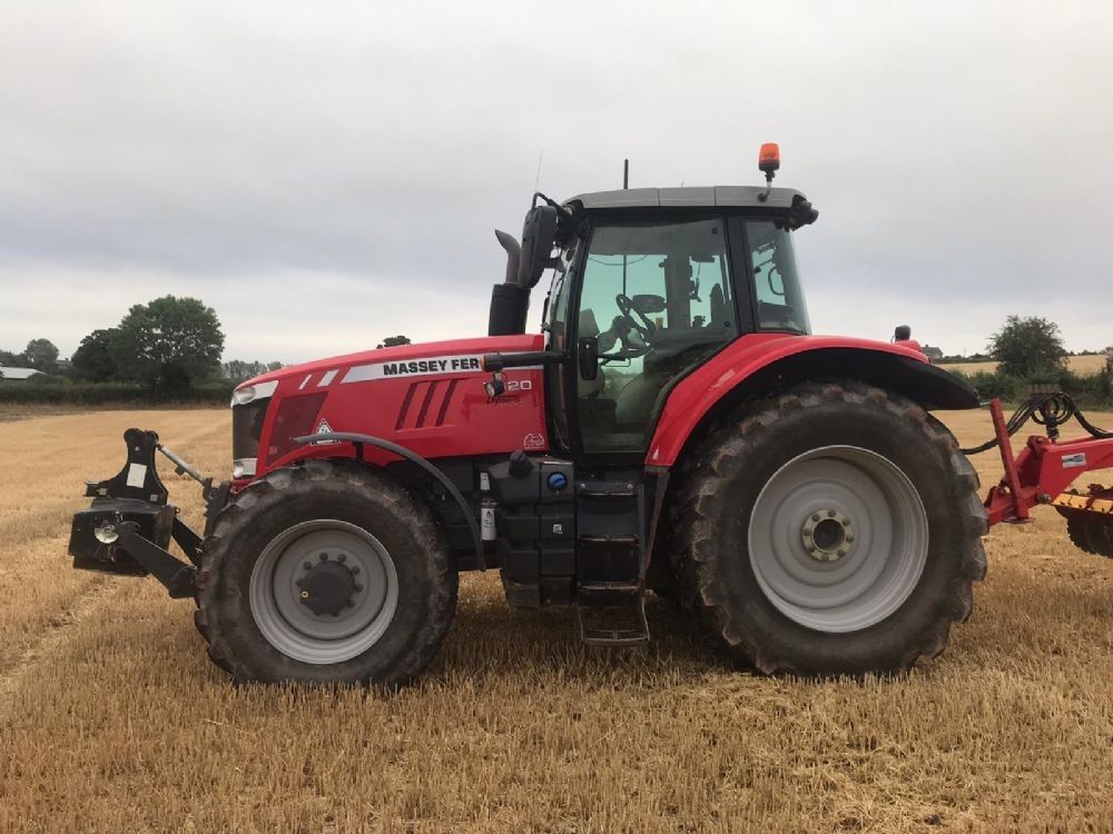 Massey Ferguson 7620 Tractor