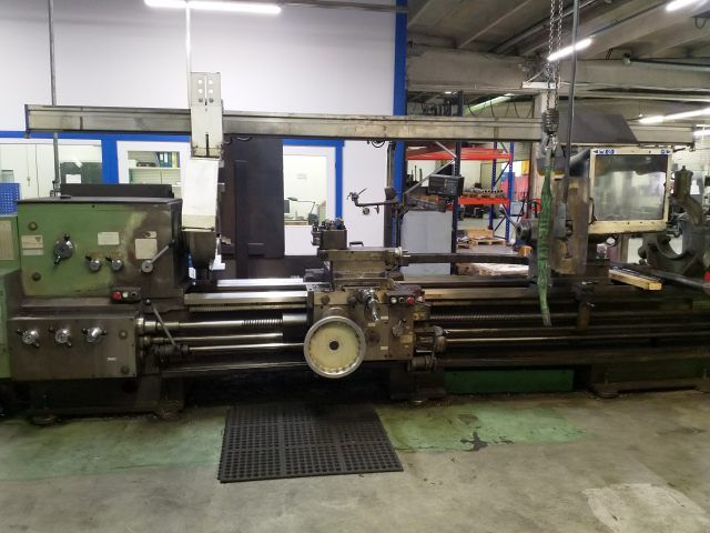 Center lathe 1250 rpm 16k40