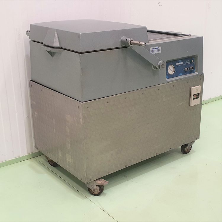 Kramer + Grebe Double bell vacuum machine