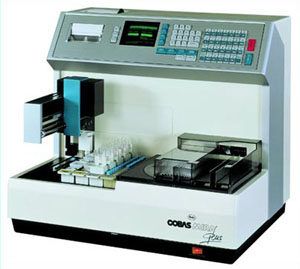 Cobas Mira Plus CC Chemistry Analyzer