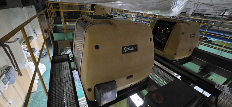 7 Staubli CX880 1408 / 2688