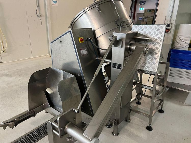 2 Nilma SALSAMAT 300 GM BRAISING PAN