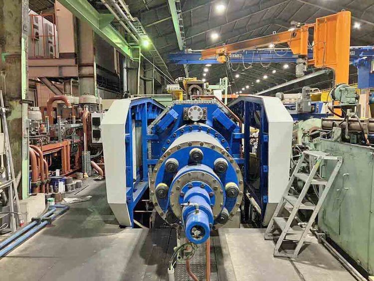 SMS ALUMINUM EXTRUSION PRESS 1450 t