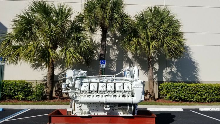 Deutz, MWM TBD604BV12 MARINE DIESEL ENGINE  1944 HP