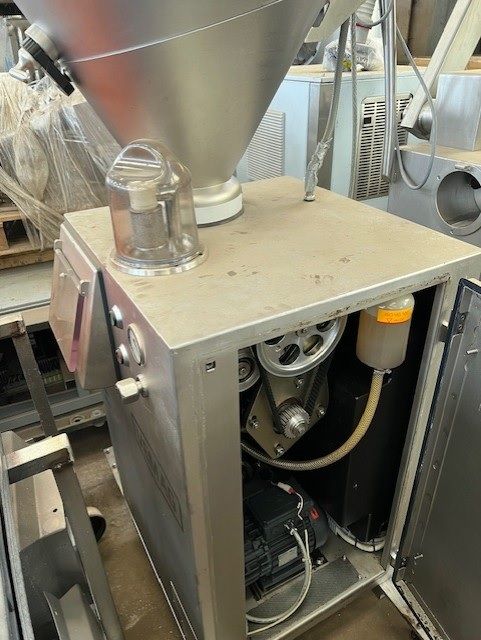 Vemag HP3, Vacuum Filler