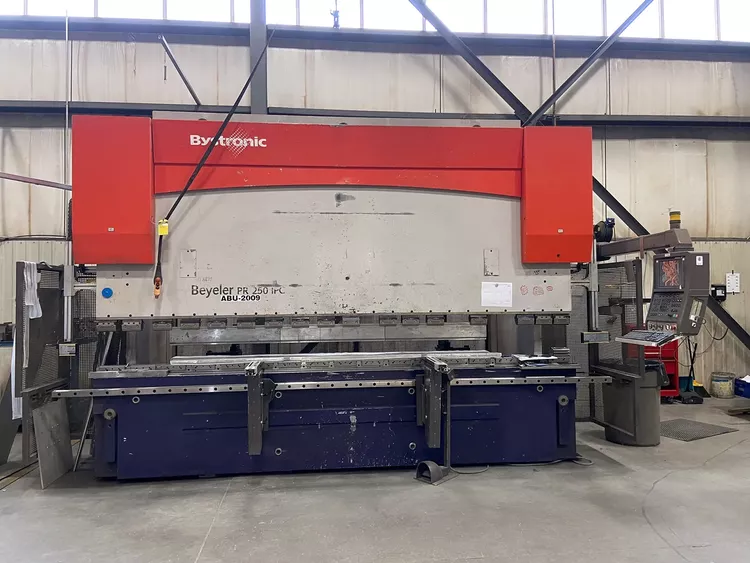 Bystronic Beyeler PR250-IPC 250 tons