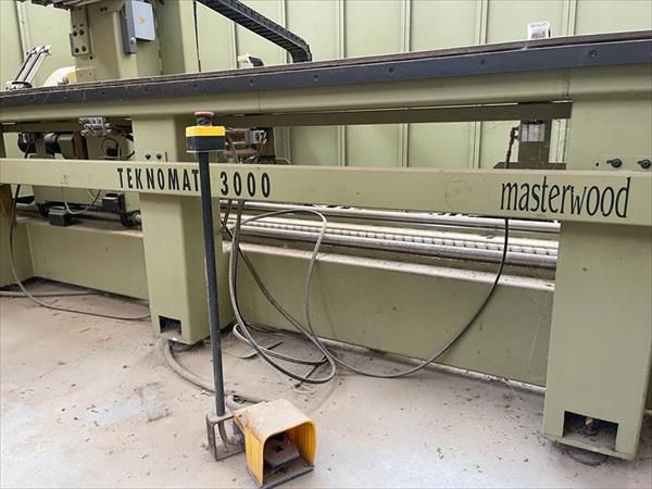 Masterwood Teknomat 3000 Anuba making machine
