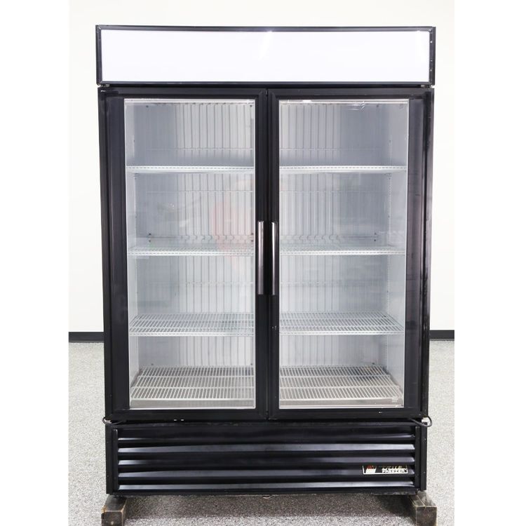 True GDM-49F,  2 Glass Swing Door Merchandiser Freezer