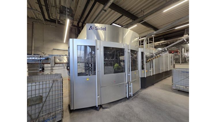Krones, Sidel Complete filling line for non-returnable PET bottles