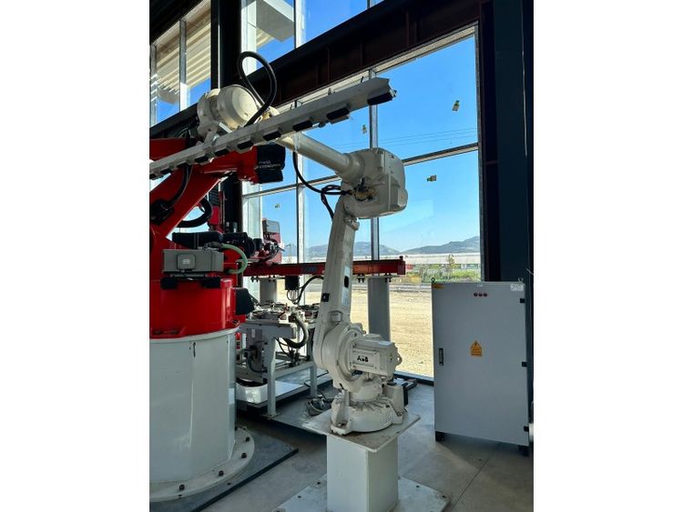 ASEA Brown Boveri (ABB) SLIDING ROBOT 6 Axis