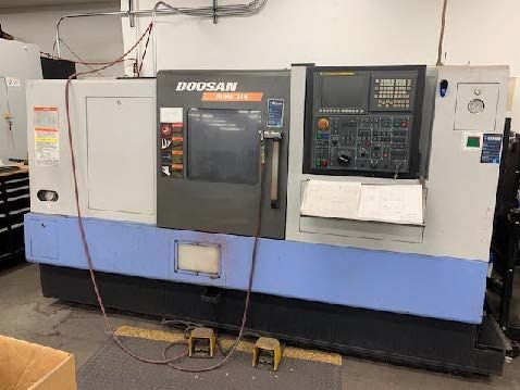 Doosan FANUC 21iTB CNC CONTROL 4500 RPM PUMA 240B 2 Axis