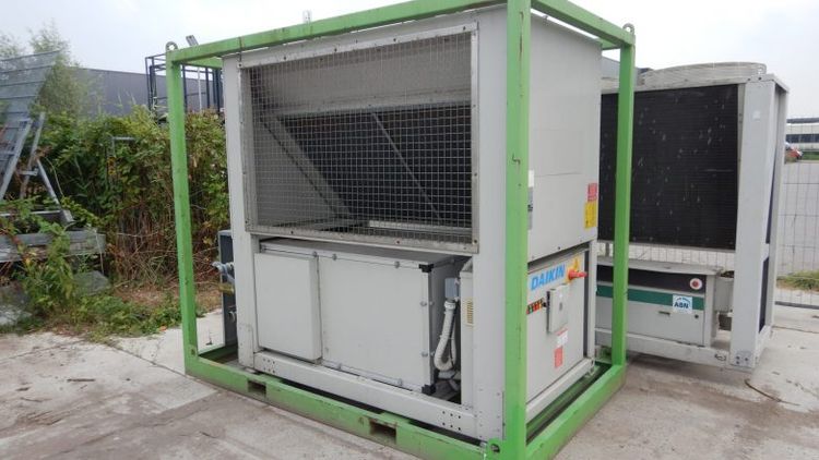 2 Daikin EWAD 100E-SL008