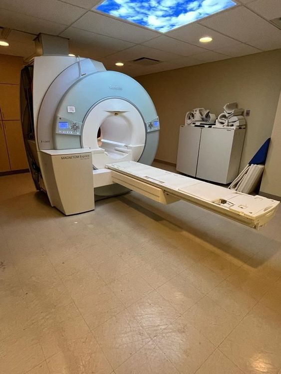 Siemens Espree 18CH MRI