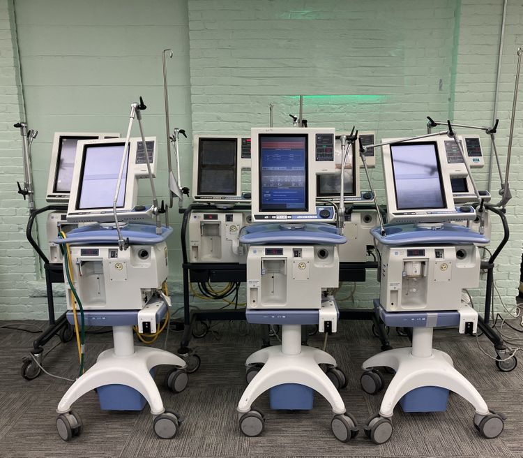 7 Puritan Bennett 840 Ventilators