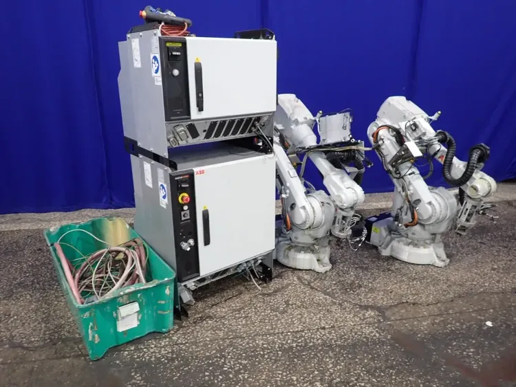 2 ASEA Brown Boveri (ABB) IRB 2600 6 Axis